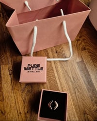 Image 4 of 9CT GOLD AMULET 