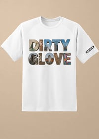 Image 3 of The “City behind me” tee
