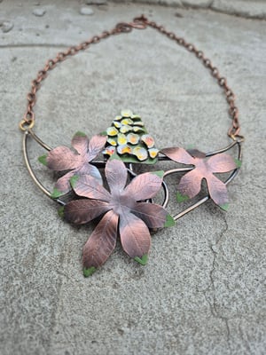 Chestnut necklace 