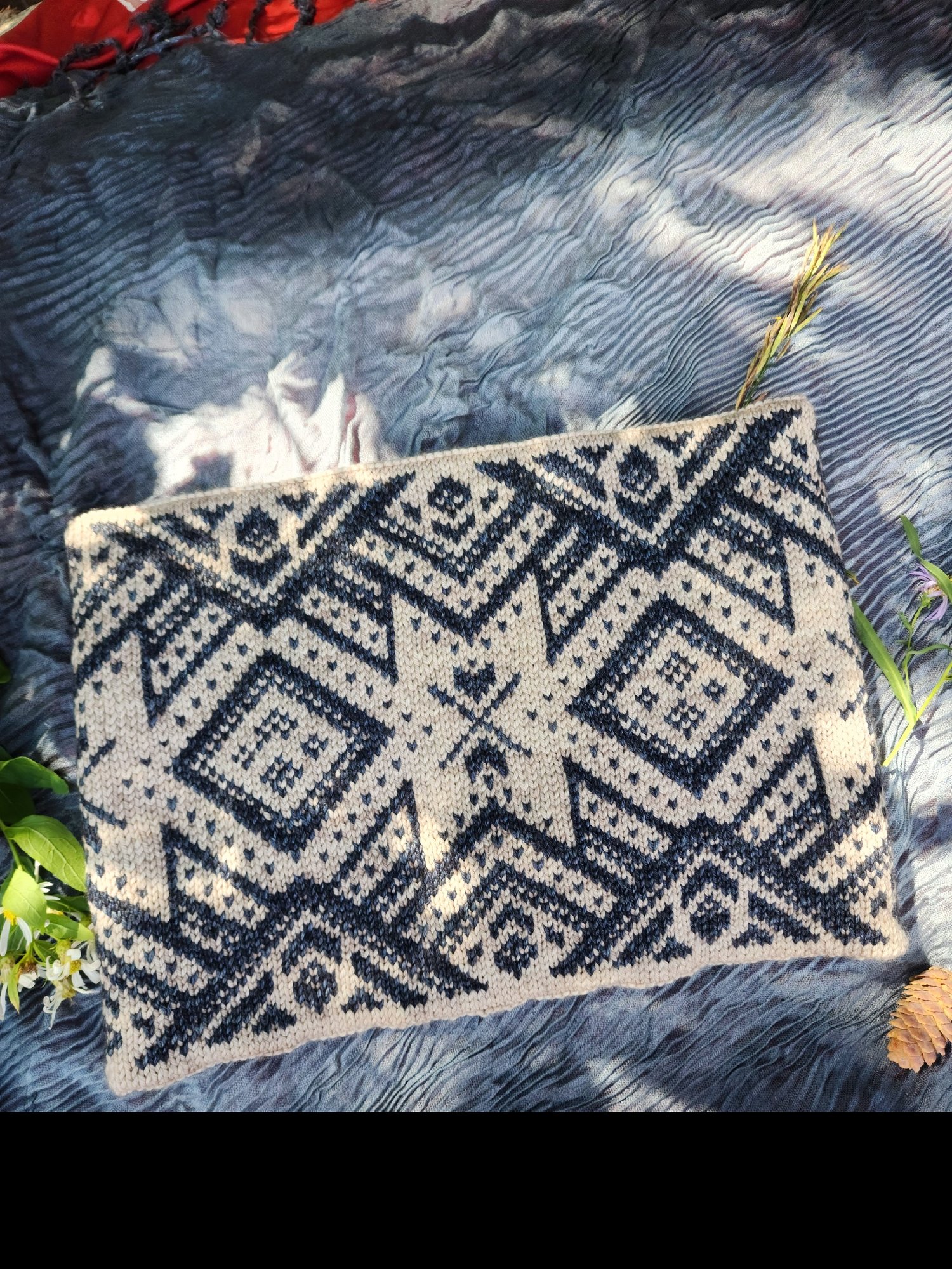 Image of Cascades Reversible Cowl