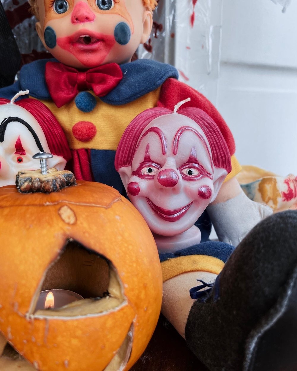 Image of PeNNYwiSe - Painted DaNciNG CLoWN