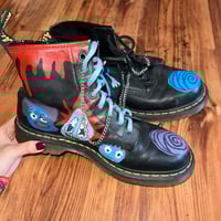 Image 1 of 10 in men’s 