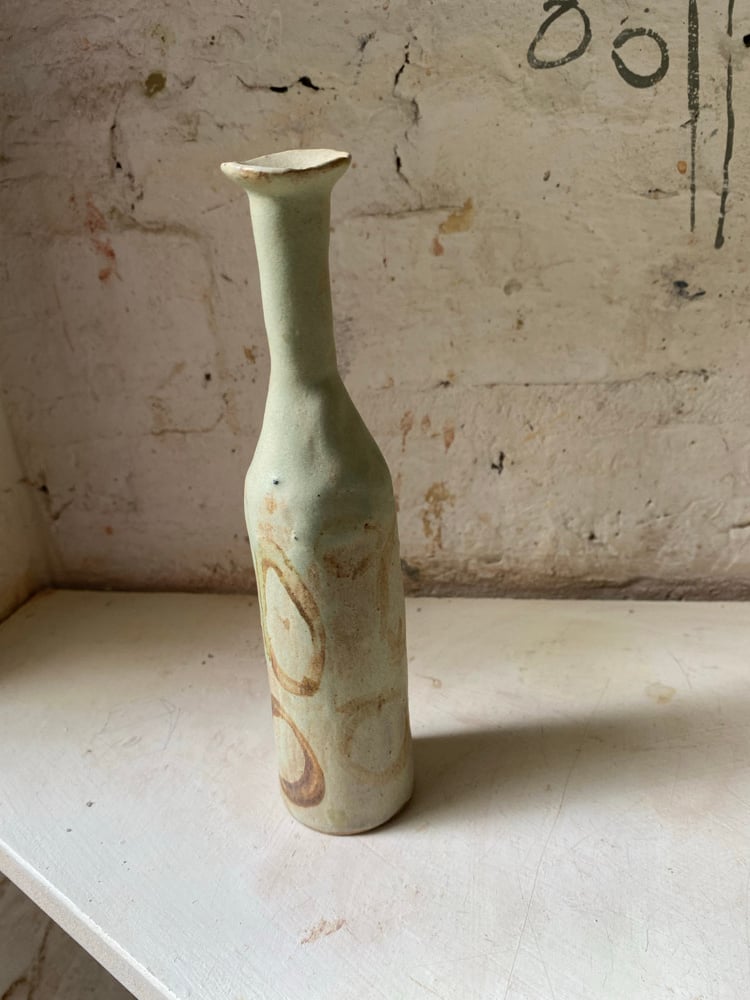 Green bottle Image 5