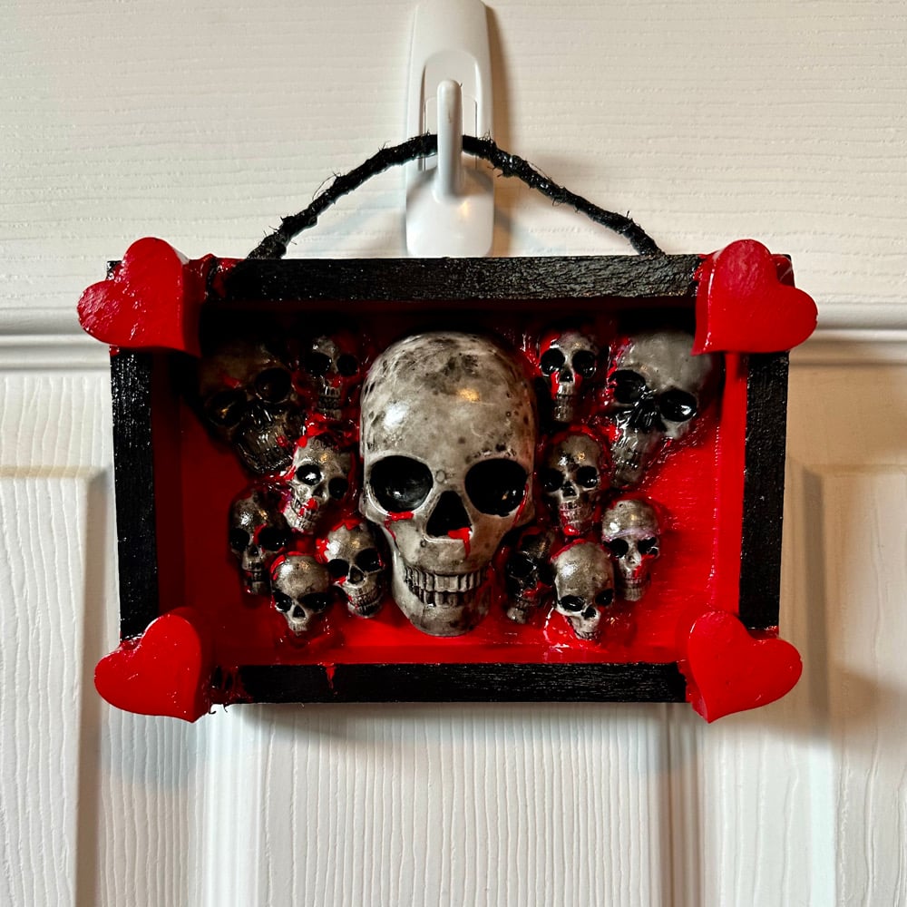 Skulls and Hearts-Red