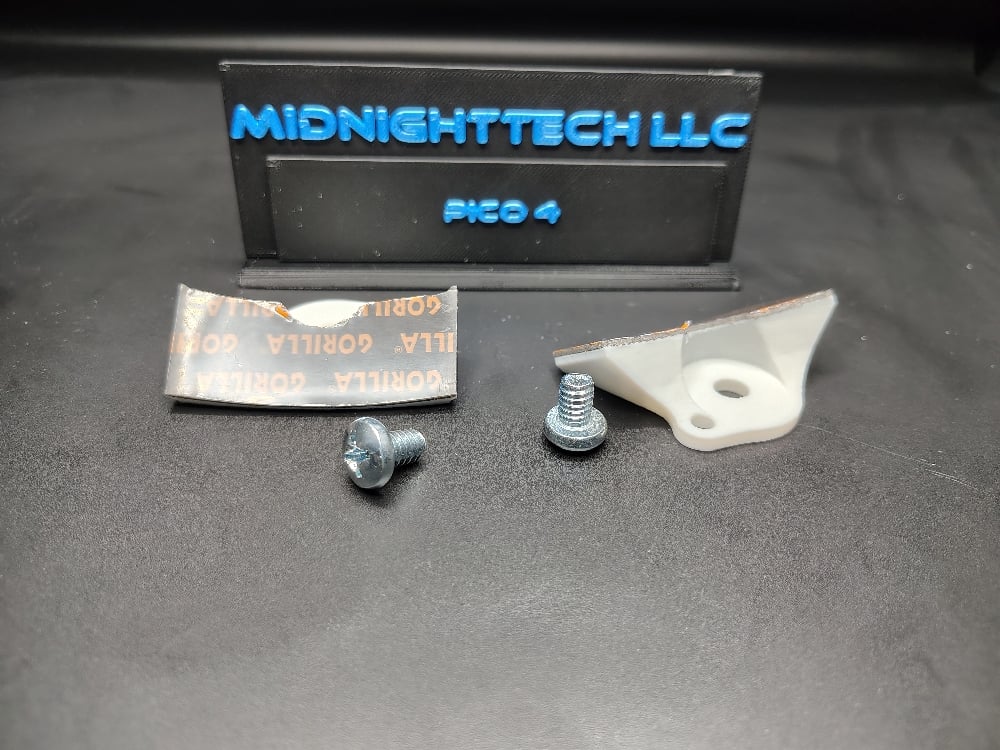 Pico 4 tracker mount | Midnighttech