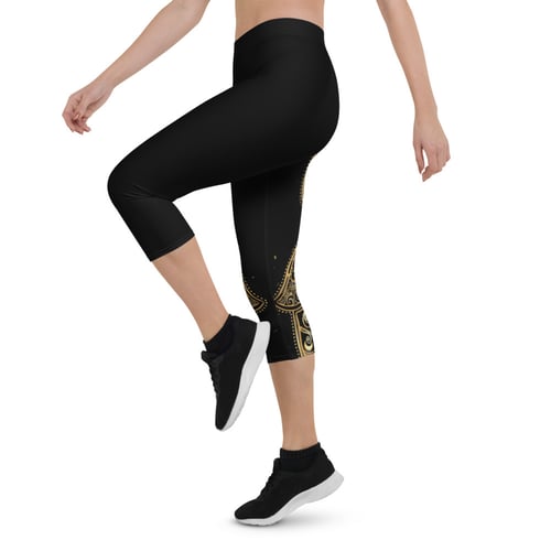 Image of Fortune Capri Leggings