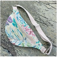 Image 5 of Lekker Bumbag Sydd I Gobelin - Floral