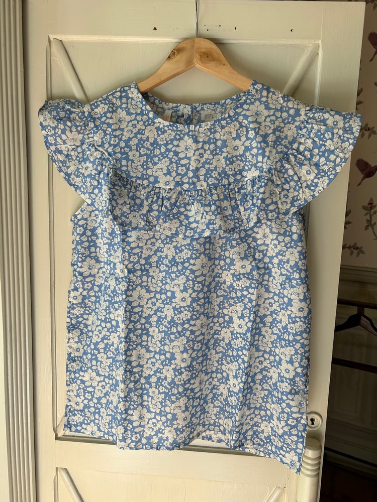 Image of Blouse sans manche 