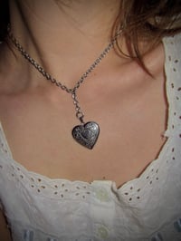 Image 7 of Ellen Hutter Locket