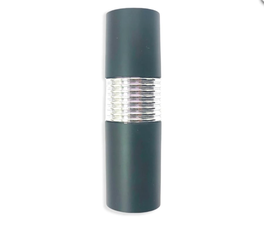 Image of  Pucker-Up Lipstick Knife (Black AND SILVER)
