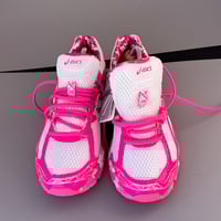 Image 3 of  size: us8.5 uk6.5 eu40 cm25.5