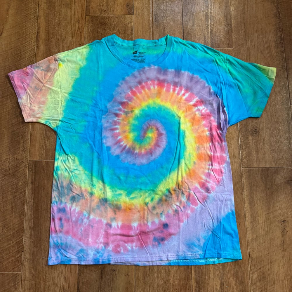 Image of X-LARGE TIEDYE (003)