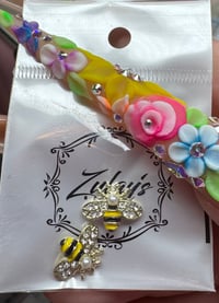Image 1 of Bee Charm ( 2pc )