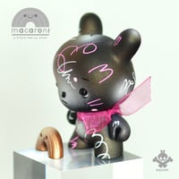 Image 4 of Macaroni - Doodle Edition - Treacle - Custom 3" Kidrobot Dunny