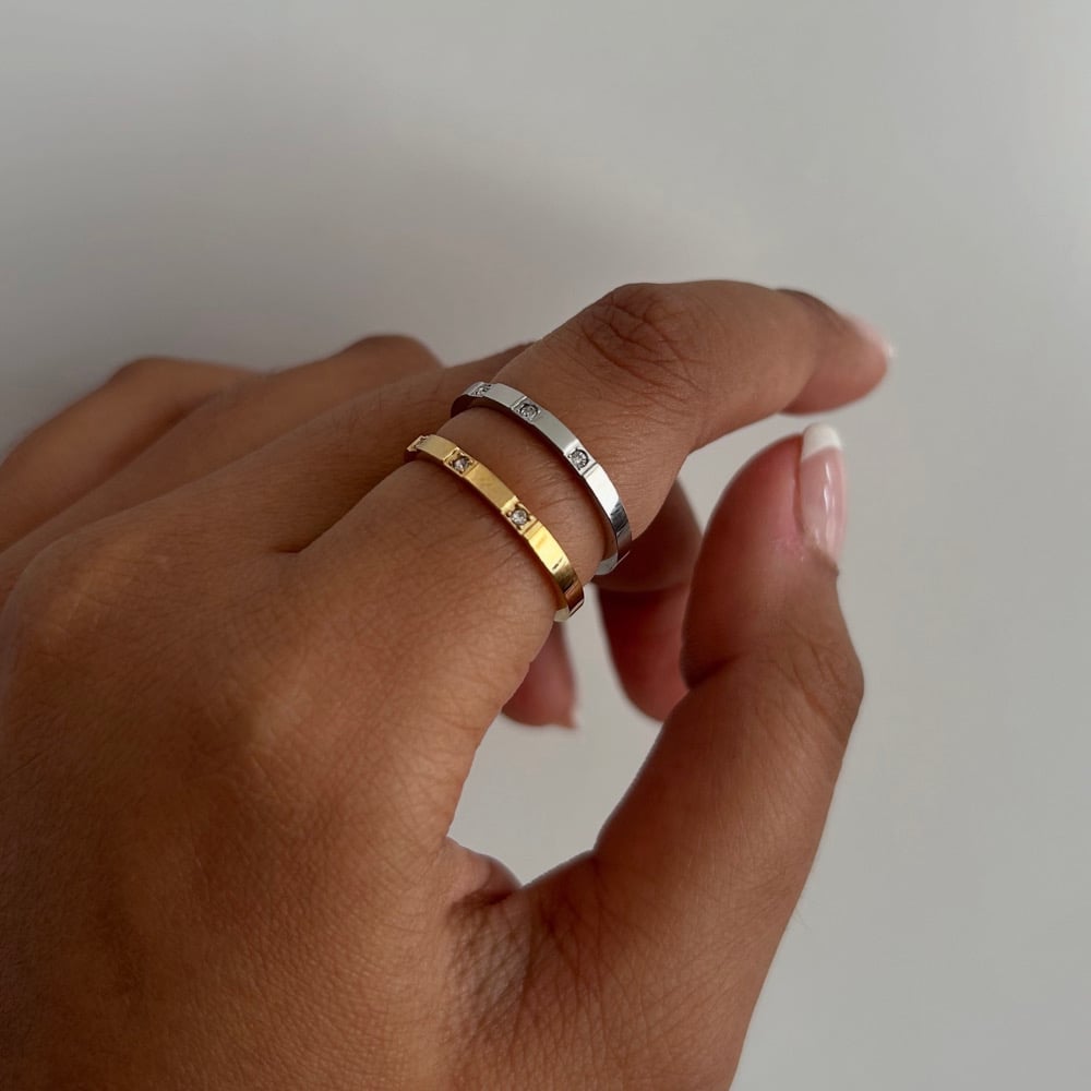 Image of ISLA Band Ring 