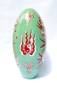 Image 4 of TASHI DELEK (བཀྲ་ཤིས་བདེ་ལེགས) VASE