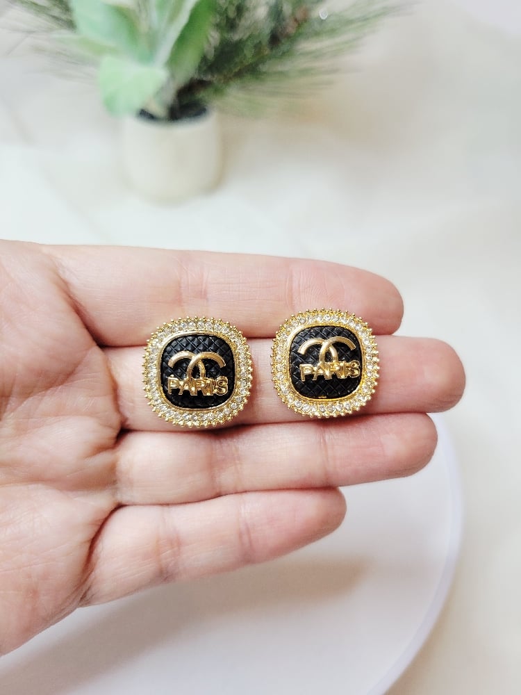 Image of Paris Stud Earrings 