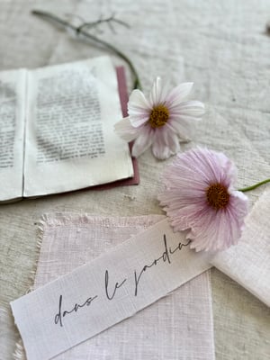 Image of Linen labels in beautiful French script