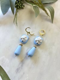 Image 5 of Blossom Blue