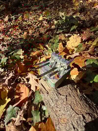 Image 1 of Thumbdrop