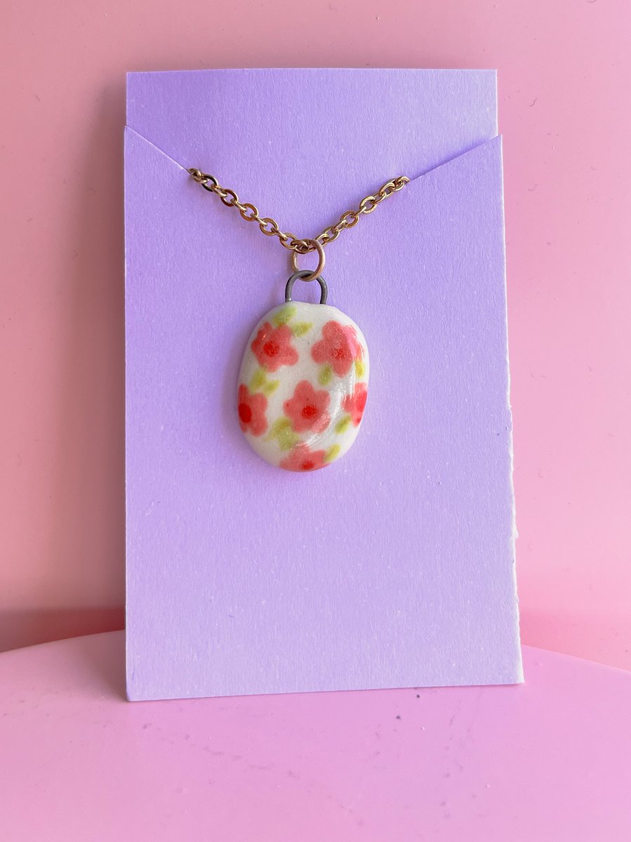 painted flower necklace