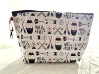 🪓 Med zipper bag