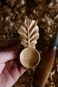 Image 3 of . Oak leaf Scoop .