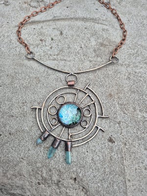 Blue round necklace 