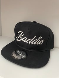 Image 1 of BADDIE BLACK & WHITE SNAPBACK