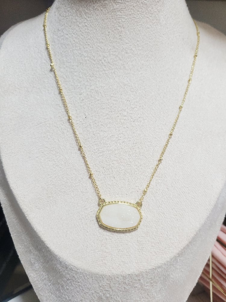 Image of Oval Rock Pendant necklace 