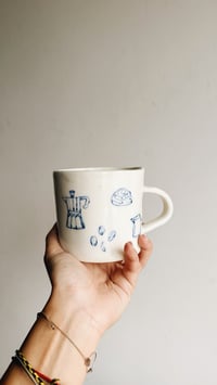 Image 2 of Taza de cerámica hecha a mano "Coffee Club"