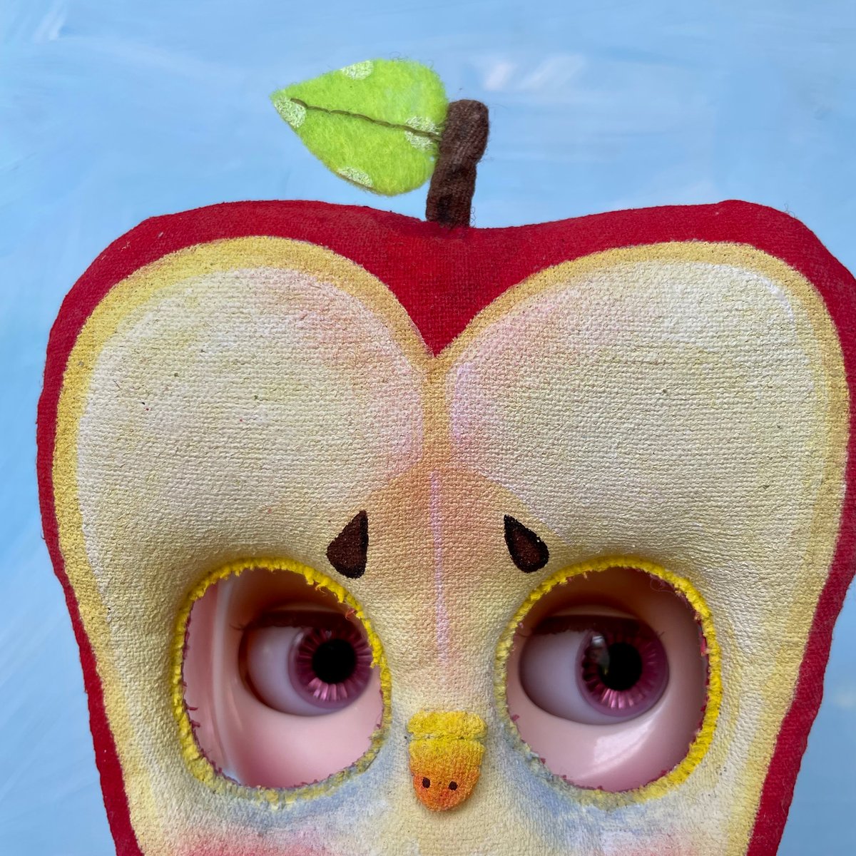 Image of Apple Blythe Mask