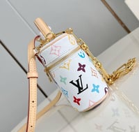 Image 4 of MURAKAMI CROSS BAG