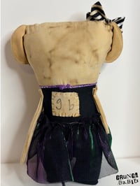 Image 3 of Violet Shimmer