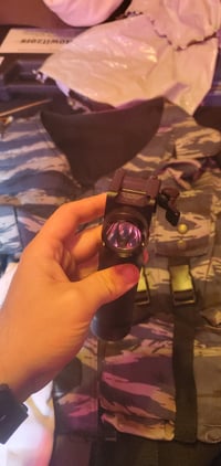 Image 3 of Grip-Light