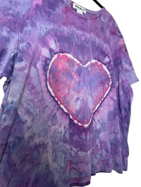 Image 5 of ♻️ UPCYCLED XXL Tall Ladies Heart Tee in Pinkish Purple Ice Dye