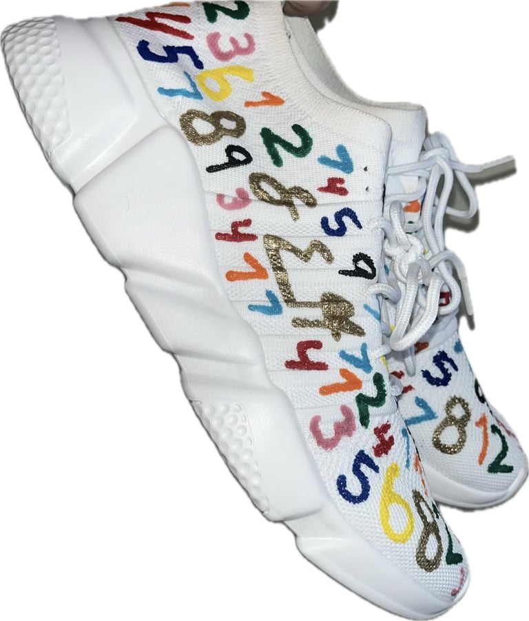 704SE 4 “Digits”