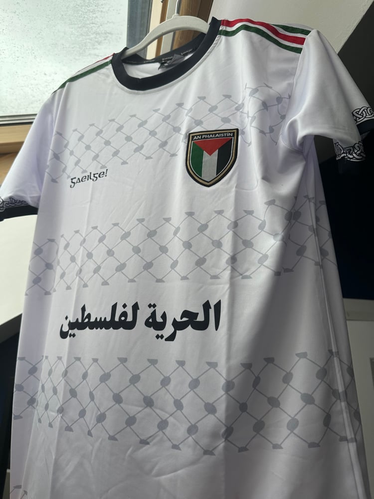 Palestine clearance (Size small)