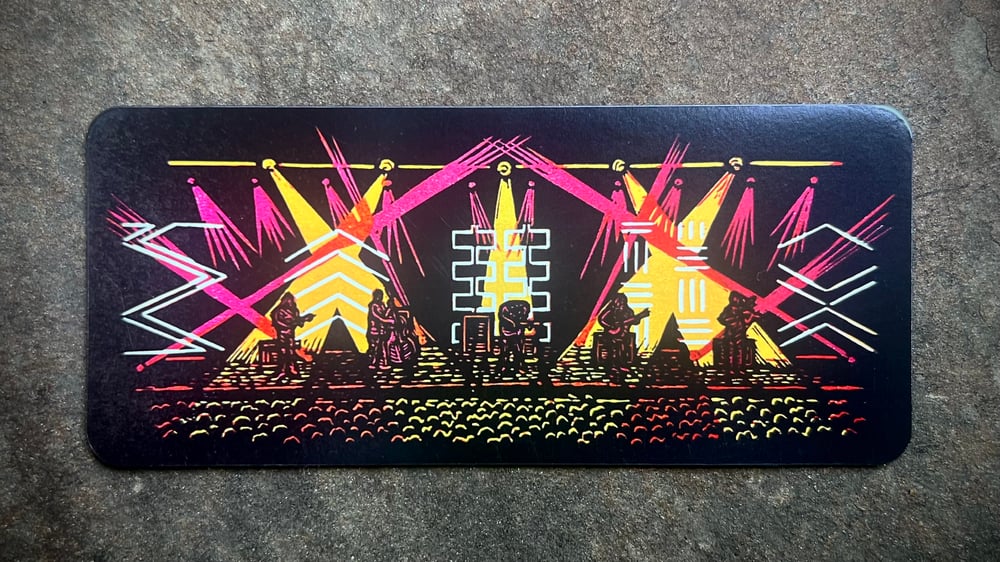 Image of Strings on Stage magnet