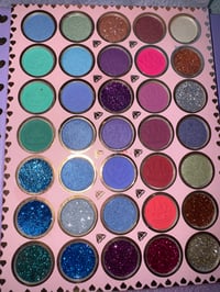 Image 5 of Kuku 117 Color Eyeshadow palette book with Highlighters