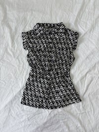 Image 4 of 00s Metallic top // S