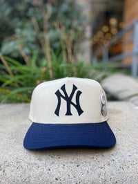 Image 1 of Yankee “ Never Lose” SnapBackHut Cream Navy Brim