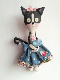 Image 1 of Cat and fish BFF