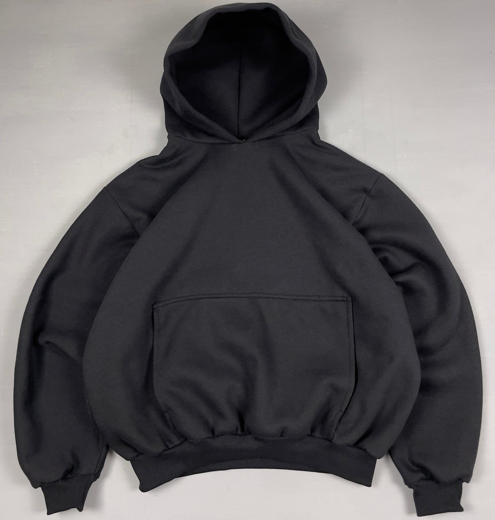whoisjyra hoodie