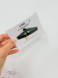 Image 10 of Le Bracelet Femme ruban velours élastique breloque losange