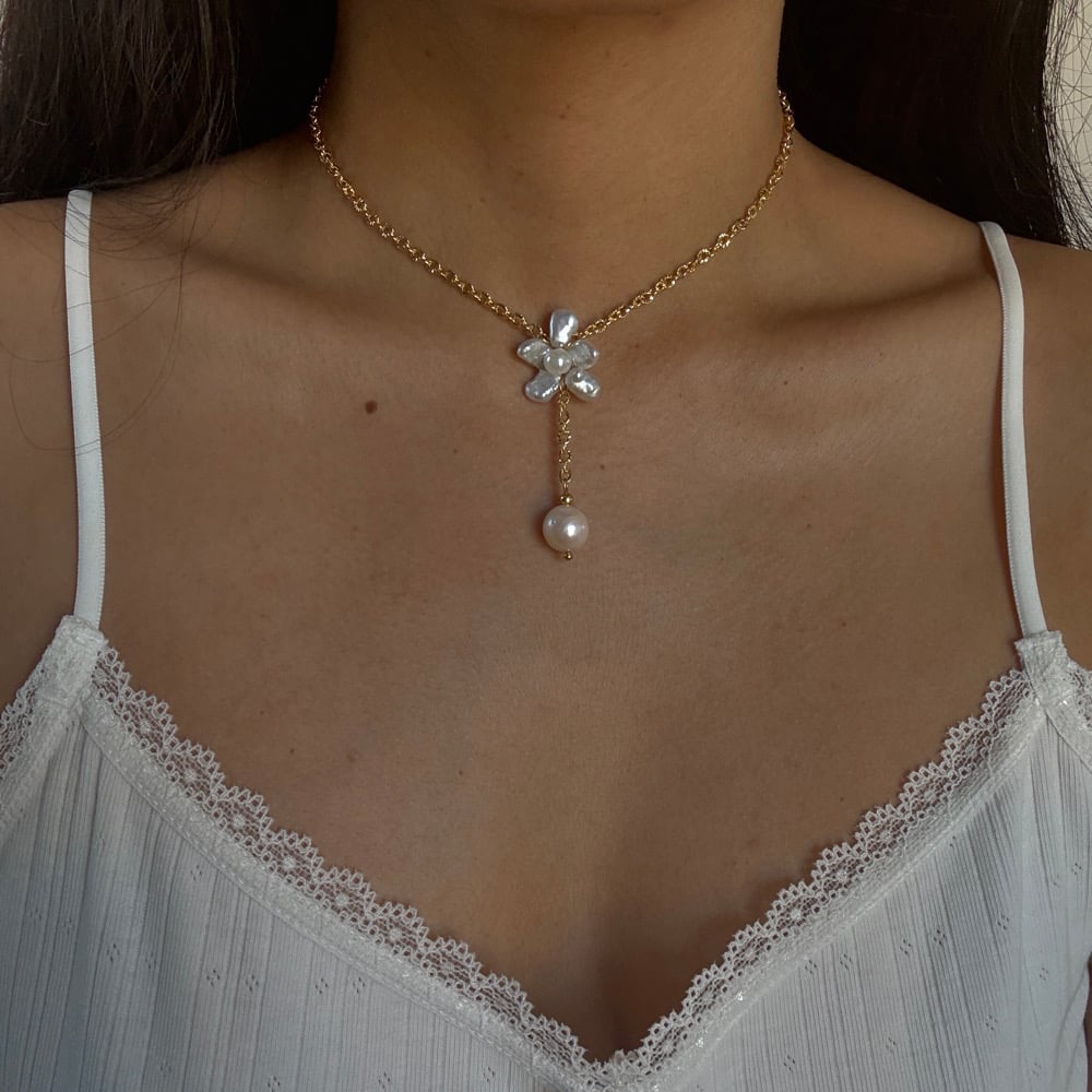 Image of Pearl Petals Necklace