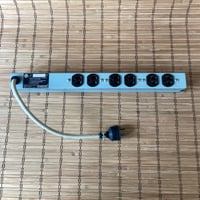 Image 2 of Hammond 1U 6-Outlet Rack Power Strip • 70s made in Canada