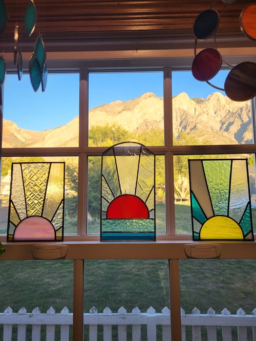 Image of Rounded Sunset- stained glass