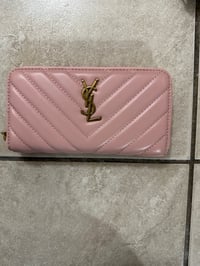 Image 3 of Gucci wallets 