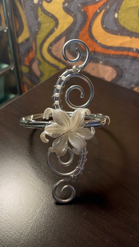 Image of White Flower Arm Cuff
